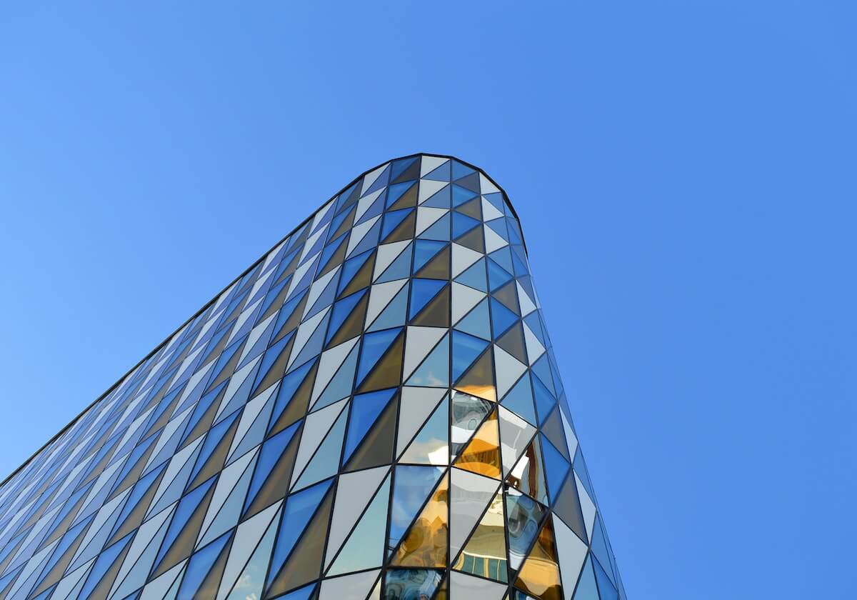 WBG拿下小龙反超经济，Xiaohu击杀Wei顺势拿下超神